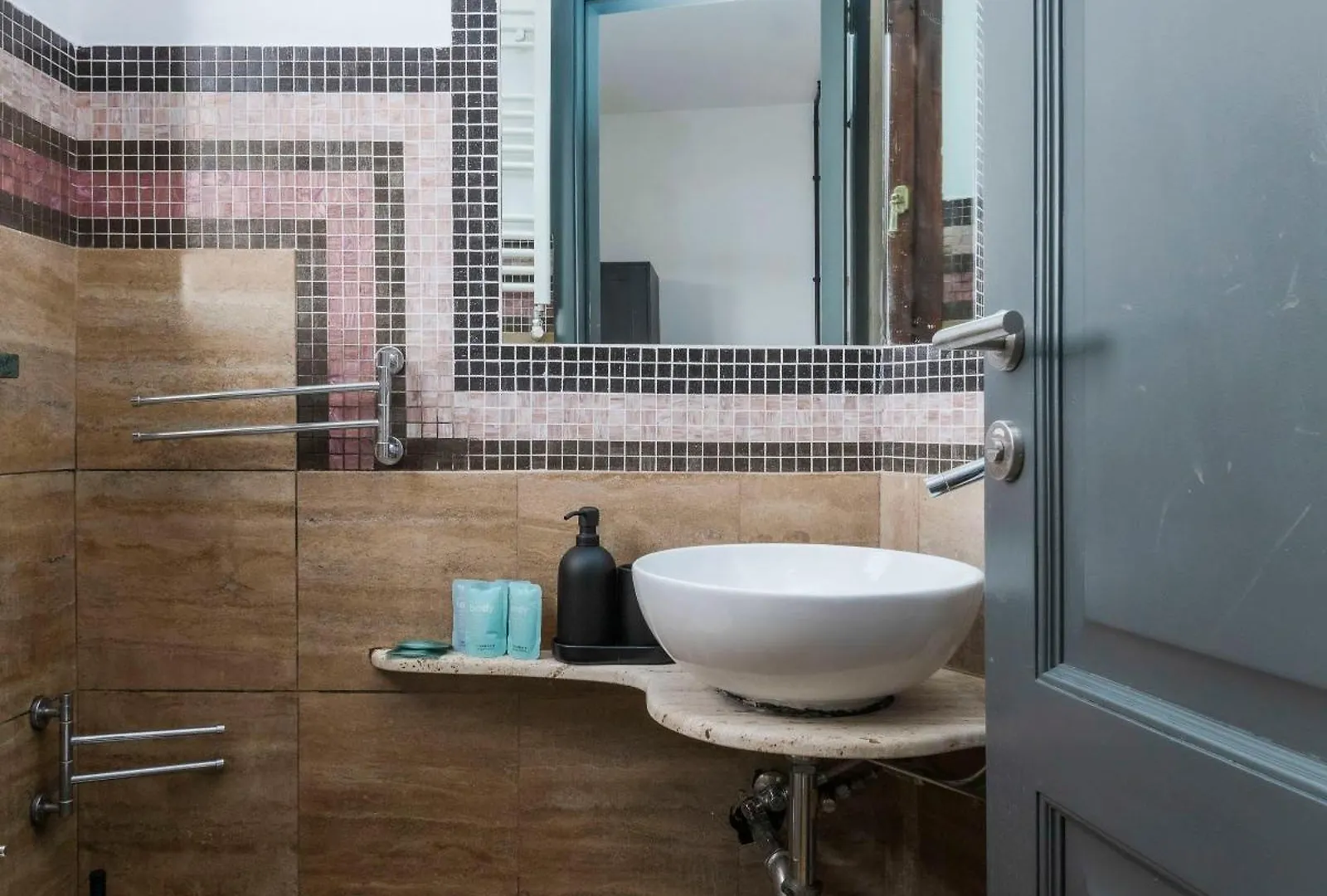 Zen Guest House Liv'In San Lorenzo Roma 0*,  Italia